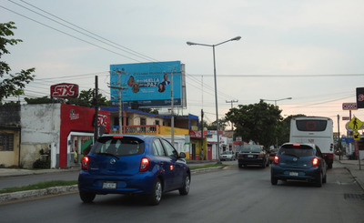 Calle Avenida Quetzalcoatl, Colonia Emilio Portes Gil, Mérida, Yucatán, México