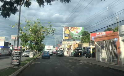 Calle Avenida Quetzalcoatl, Colonia Emilio Portes Gil, Mérida, Yucatán, México