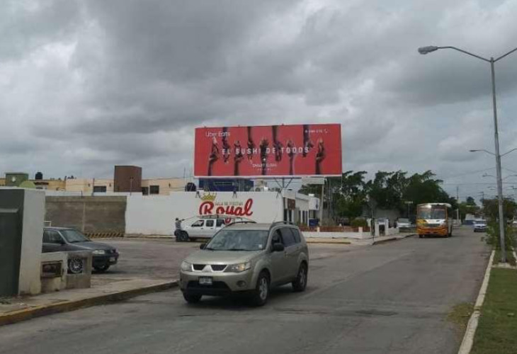 Espectacular en Calle Calle 60, Colonia Zona Dorada II, Mérida, Yucatán, México
