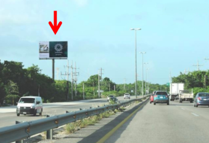 Espectacular en Calle Carretera Tulum - Cancún, Chacalal, Quintana Roo, Mexico
